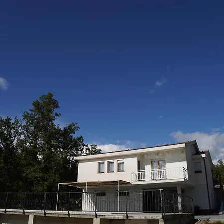 בית נופש Olives Garden סיטלוק